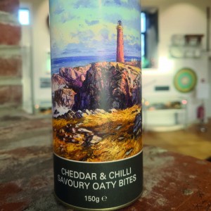 Chedder and chilli savoury oat bites image
