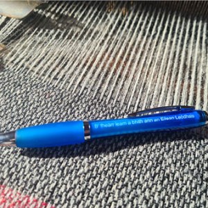Gaelic pen (light blue) image