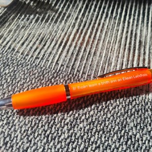 Gaelic pen (orange) image